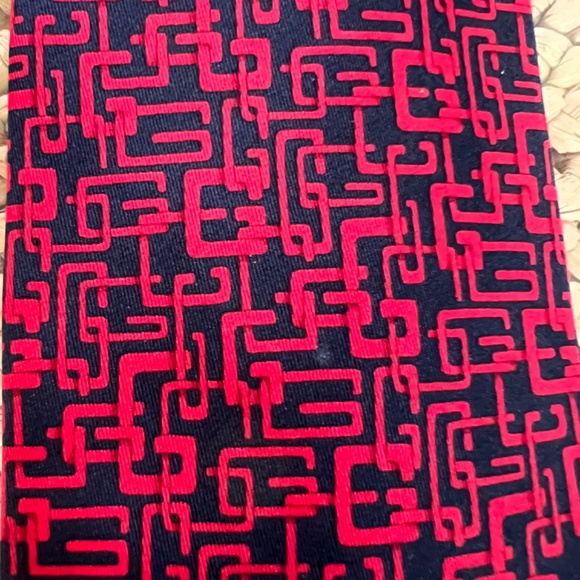 GUCCI Classic Designer Logo Tie 100% Silk Made in Italy - Picture 5 of 6